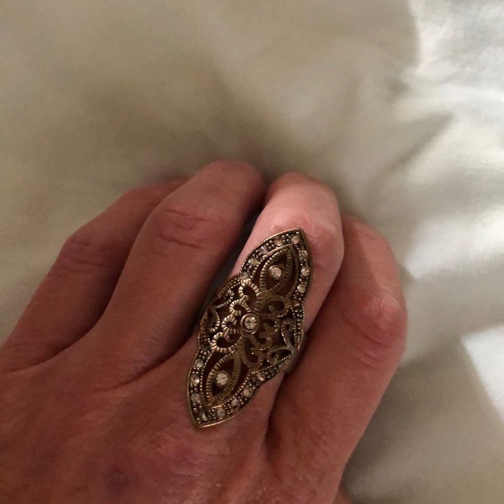 Ring - Picture 3 of 3